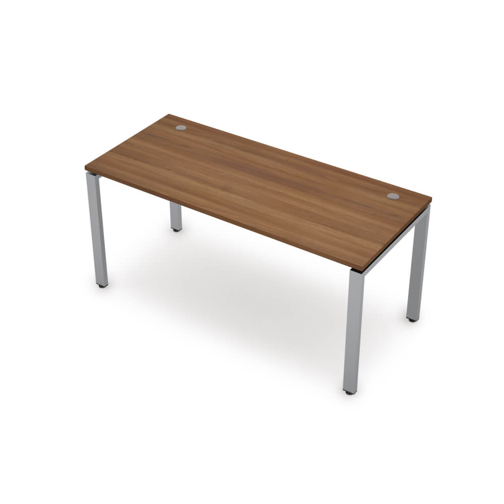 Стол рабочий прямолинейный на м/к 1200x600x750