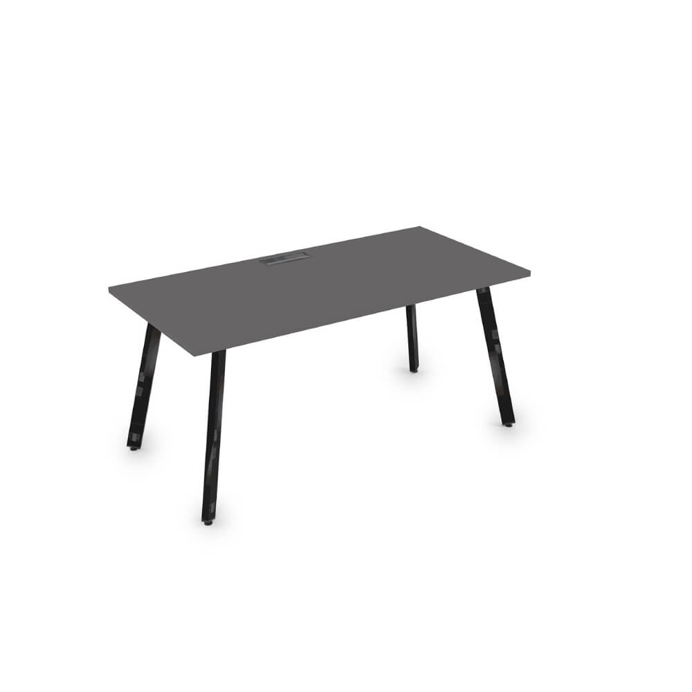 Стол рабочий прямолинейный на м/к 1400x700x750