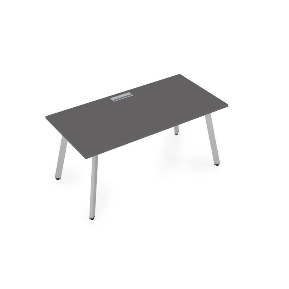 Стол рабочий прямолинейный на м/к 1400x700x750