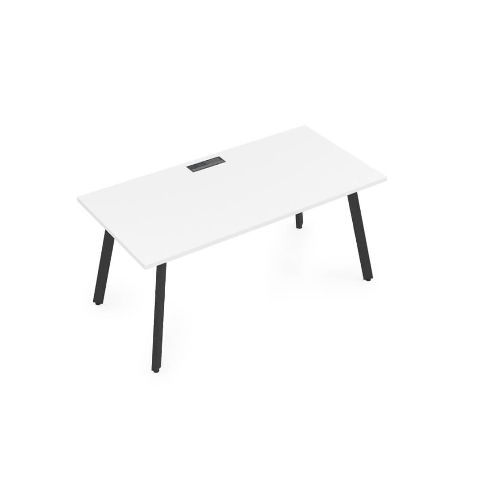 Стол рабочий прямолинейный на м/к 1400x700x750