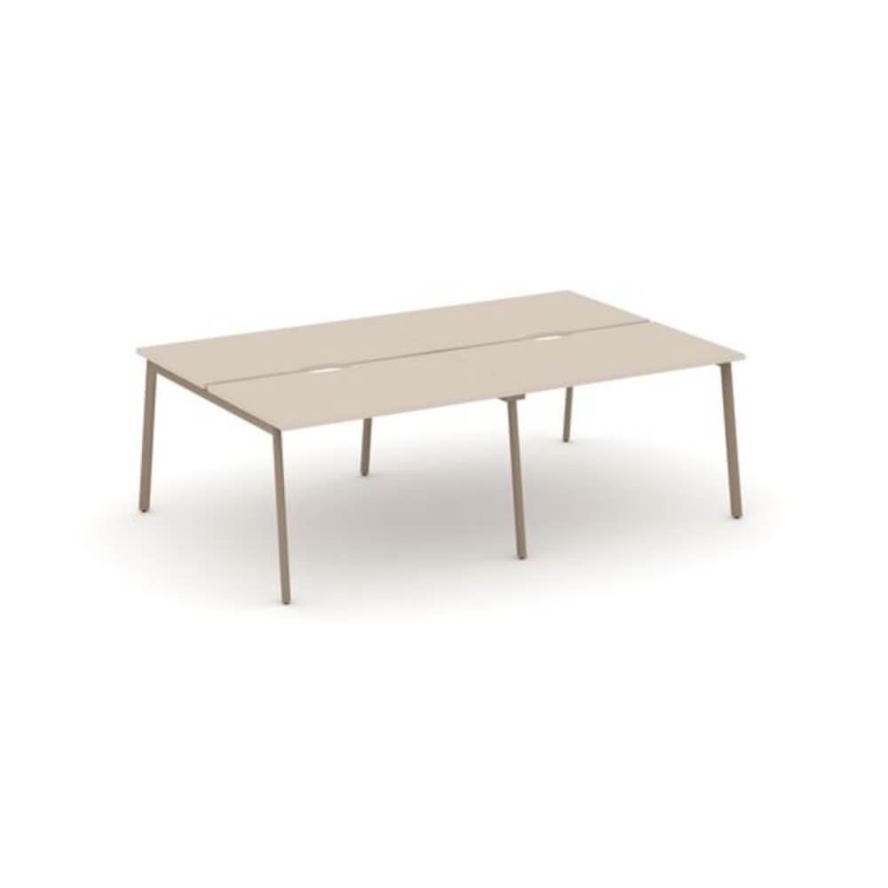 Бенч-система на 4 рабочих места 2360x1500x750